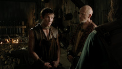 extant_GameOfThrones_1x04-CripplesBastardsAndBrokenThings_3265
