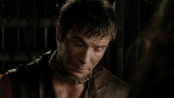 extant_GameOfThrones_1x04-CripplesBastardsAndBrokenThings_3295