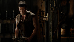 extant_GameOfThrones_1x04-CripplesBastardsAndBrokenThings_3345