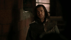 extant_GameOfThrones_1x04-CripplesBastardsAndBrokenThings_3386