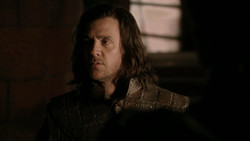 extant_GameOfThrones_1x04-CripplesBastardsAndBrokenThings_3396