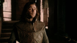 extant_GameOfThrones_1x04-CripplesBastardsAndBrokenThings_3446