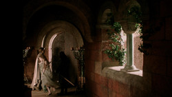 extant_GameOfThrones_1x04-CripplesBastardsAndBrokenThings_3541