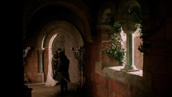 extant_GameOfThrones_1x04-CripplesBastardsAndBrokenThings_3544