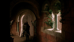 extant_GameOfThrones_1x04-CripplesBastardsAndBrokenThings_3545