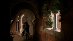 extant_GameOfThrones_1x04-CripplesBastardsAndBrokenThings_3546