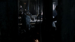 extant_GameOfThrones_1x04-CripplesBastardsAndBrokenThings_3590