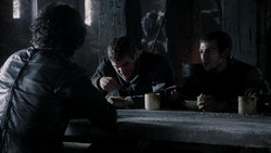 extant_GameOfThrones_1x04-CripplesBastardsAndBrokenThings_3623