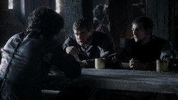 extant_GameOfThrones_1x04-CripplesBastardsAndBrokenThings_3644