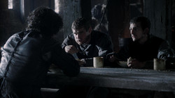 extant_GameOfThrones_1x04-CripplesBastardsAndBrokenThings_3645