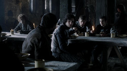 extant_GameOfThrones_1x04-CripplesBastardsAndBrokenThings_3677