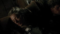 extant_GameOfThrones_1x04-CripplesBastardsAndBrokenThings_3700