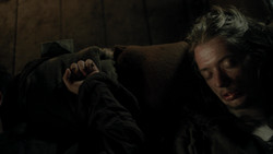 extant_GameOfThrones_1x04-CripplesBastardsAndBrokenThings_3708