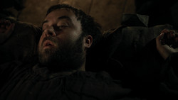 extant_GameOfThrones_1x04-CripplesBastardsAndBrokenThings_3742