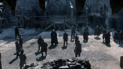 extant_GameOfThrones_1x04-CripplesBastardsAndBrokenThings_3749