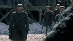 extant_GameOfThrones_1x04-CripplesBastardsAndBrokenThings_3868