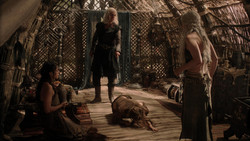 extant_GameOfThrones_1x04-CripplesBastardsAndBrokenThings_3904