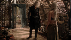 extant_GameOfThrones_1x04-CripplesBastardsAndBrokenThings_3942