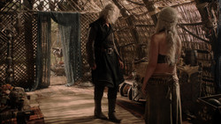 extant_GameOfThrones_1x04-CripplesBastardsAndBrokenThings_3943
