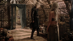 extant_GameOfThrones_1x04-CripplesBastardsAndBrokenThings_3944