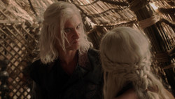 extant_GameOfThrones_1x04-CripplesBastardsAndBrokenThings_3979