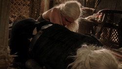 extant_GameOfThrones_1x04-CripplesBastardsAndBrokenThings_3992