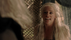 extant_GameOfThrones_1x04-CripplesBastardsAndBrokenThings_4006