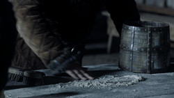 extant_GameOfThrones_1x04-CripplesBastardsAndBrokenThings_4034