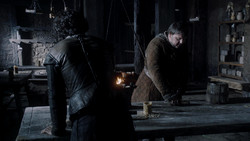extant_GameOfThrones_1x04-CripplesBastardsAndBrokenThings_4069