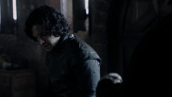 extant_GameOfThrones_1x04-CripplesBastardsAndBrokenThings_4231