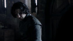 extant_GameOfThrones_1x04-CripplesBastardsAndBrokenThings_4258
