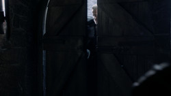 extant_GameOfThrones_1x04-CripplesBastardsAndBrokenThings_4362
