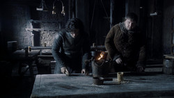 extant_GameOfThrones_1x04-CripplesBastardsAndBrokenThings_4372