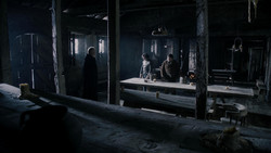 extant_GameOfThrones_1x04-CripplesBastardsAndBrokenThings_4392