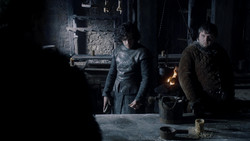 extant_GameOfThrones_1x04-CripplesBastardsAndBrokenThings_4471
