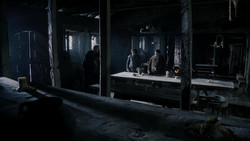 extant_GameOfThrones_1x04-CripplesBastardsAndBrokenThings_4636