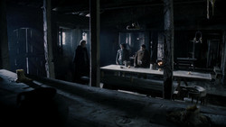 extant_GameOfThrones_1x04-CripplesBastardsAndBrokenThings_4642