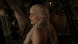 extant_GameOfThrones_1x04-CripplesBastardsAndBrokenThings_4684