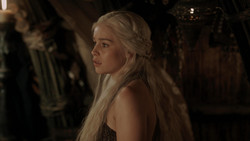 extant_GameOfThrones_1x04-CripplesBastardsAndBrokenThings_4687