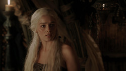 extant_GameOfThrones_1x04-CripplesBastardsAndBrokenThings_4690