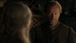extant_GameOfThrones_1x04-CripplesBastardsAndBrokenThings_4725