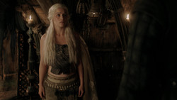 extant_GameOfThrones_1x04-CripplesBastardsAndBrokenThings_4744