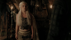 extant_GameOfThrones_1x04-CripplesBastardsAndBrokenThings_4745