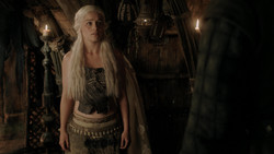 extant_GameOfThrones_1x04-CripplesBastardsAndBrokenThings_4746