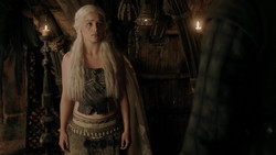 extant_GameOfThrones_1x04-CripplesBastardsAndBrokenThings_4751