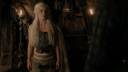 extant_GameOfThrones_1x04-CripplesBastardsAndBrokenThings_4752