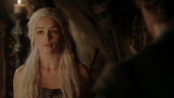 extant_GameOfThrones_1x04-CripplesBastardsAndBrokenThings_4780