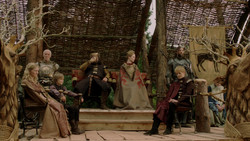 extant_GameOfThrones_1x04-CripplesBastardsAndBrokenThings_4811