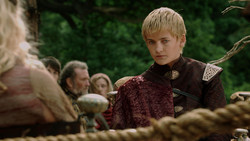 extant_GameOfThrones_1x04-CripplesBastardsAndBrokenThings_4824