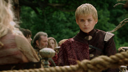 extant_GameOfThrones_1x04-CripplesBastardsAndBrokenThings_4828